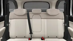 Interior 6
